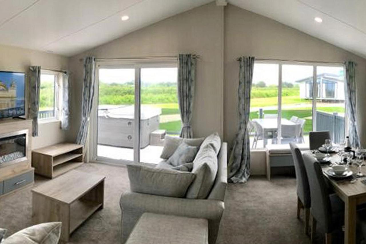 Newperran Holiday Park New Quay Exterior foto